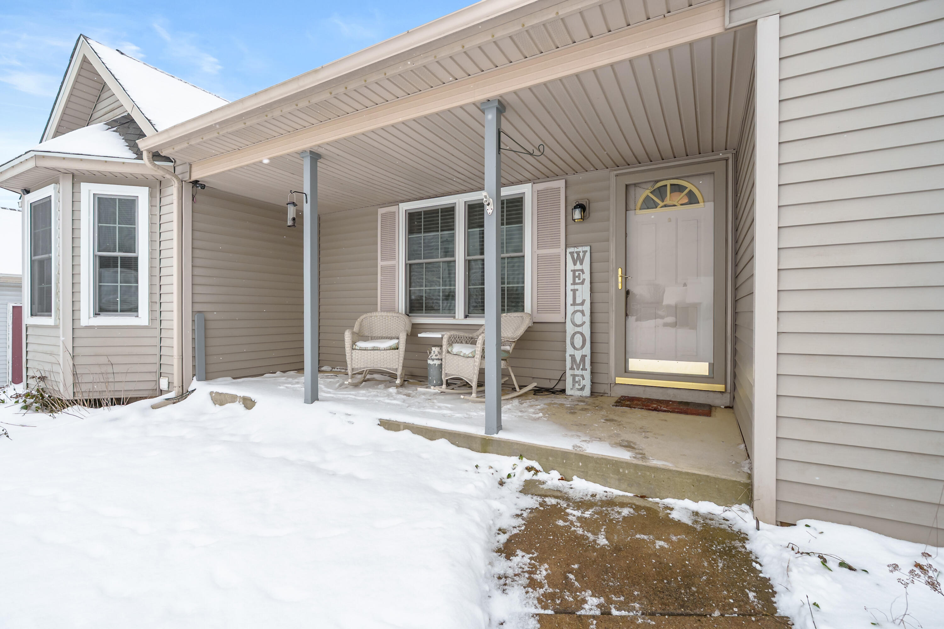 2695 Hickory Nut Lane