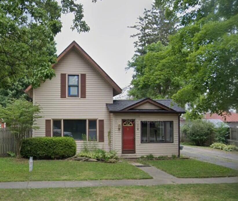 118 N West Street SE