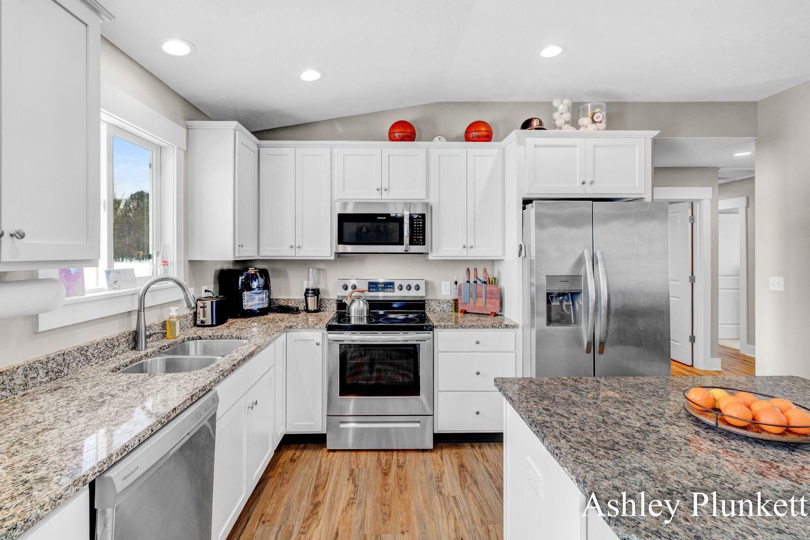 12189 Beauterra Lane