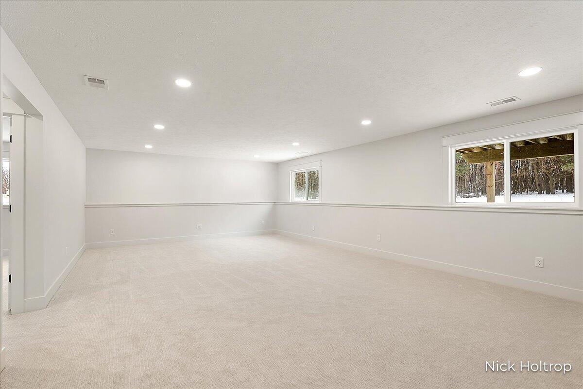 9738 56th Avenue
