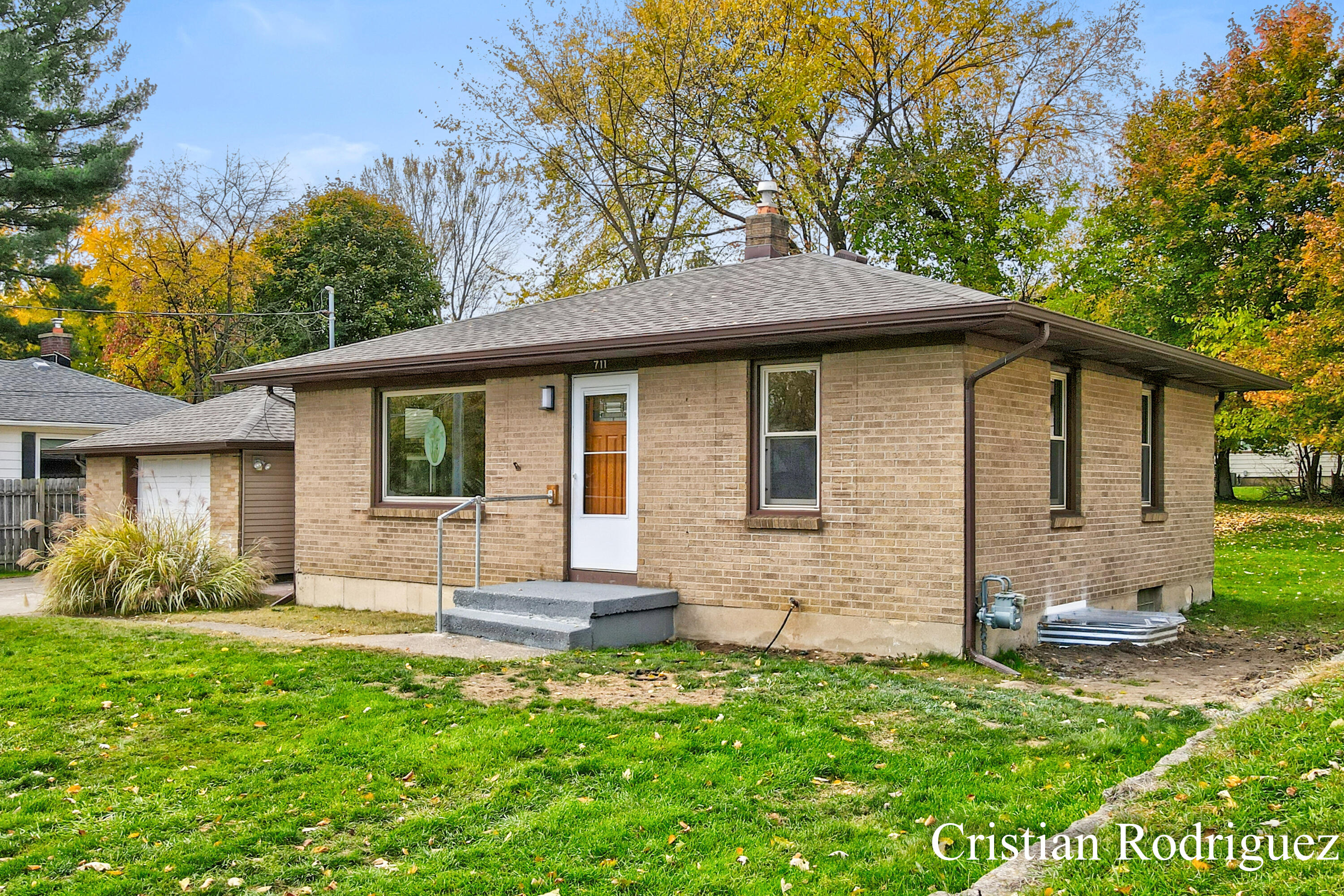 711 Fairfield Avenue NW