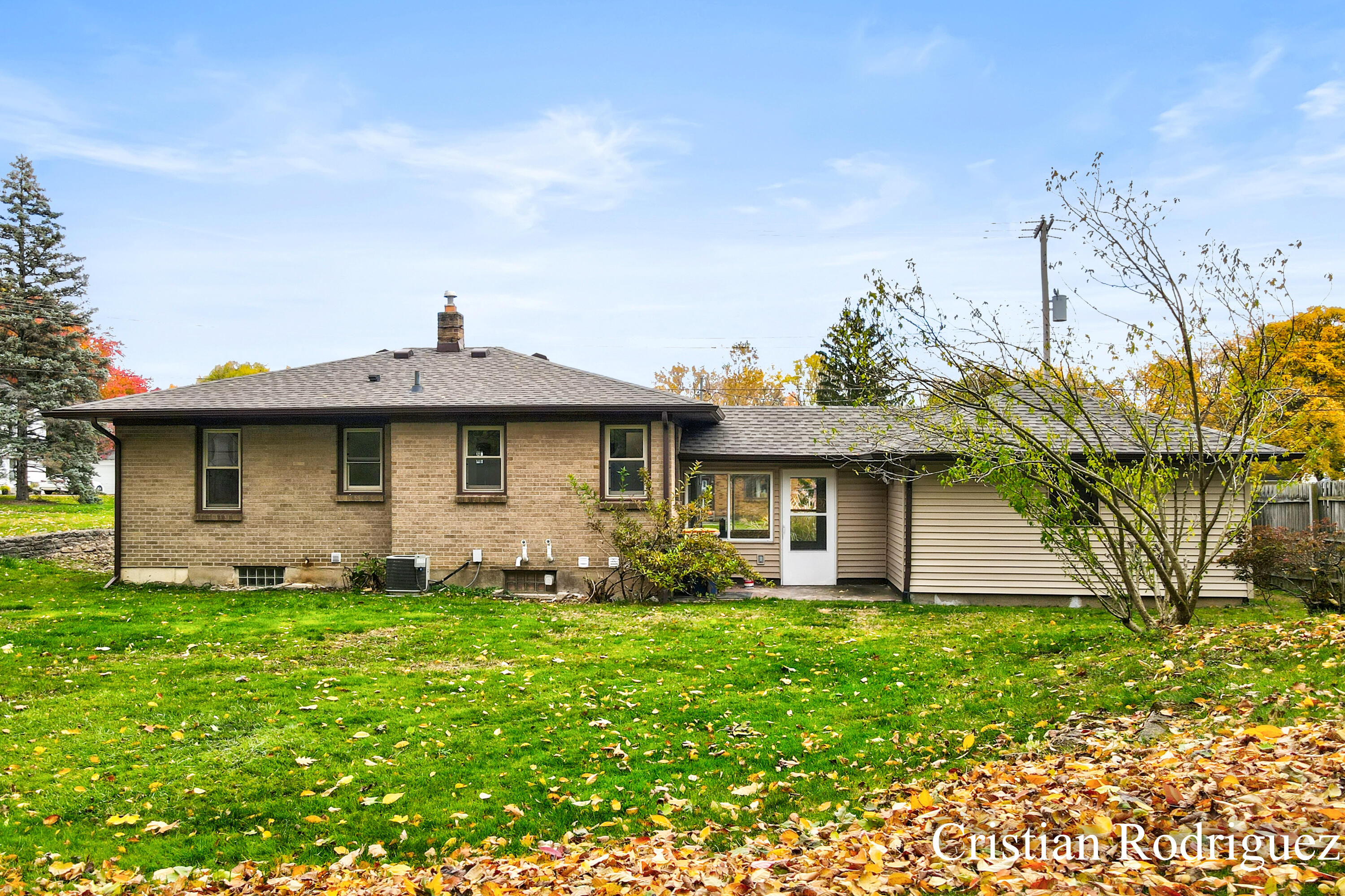 711 Fairfield Avenue NW