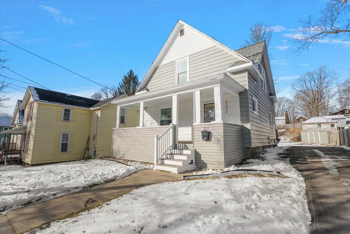 532 N Michigan Avenue