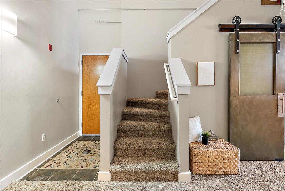 600 Broadway Avenue NW 431