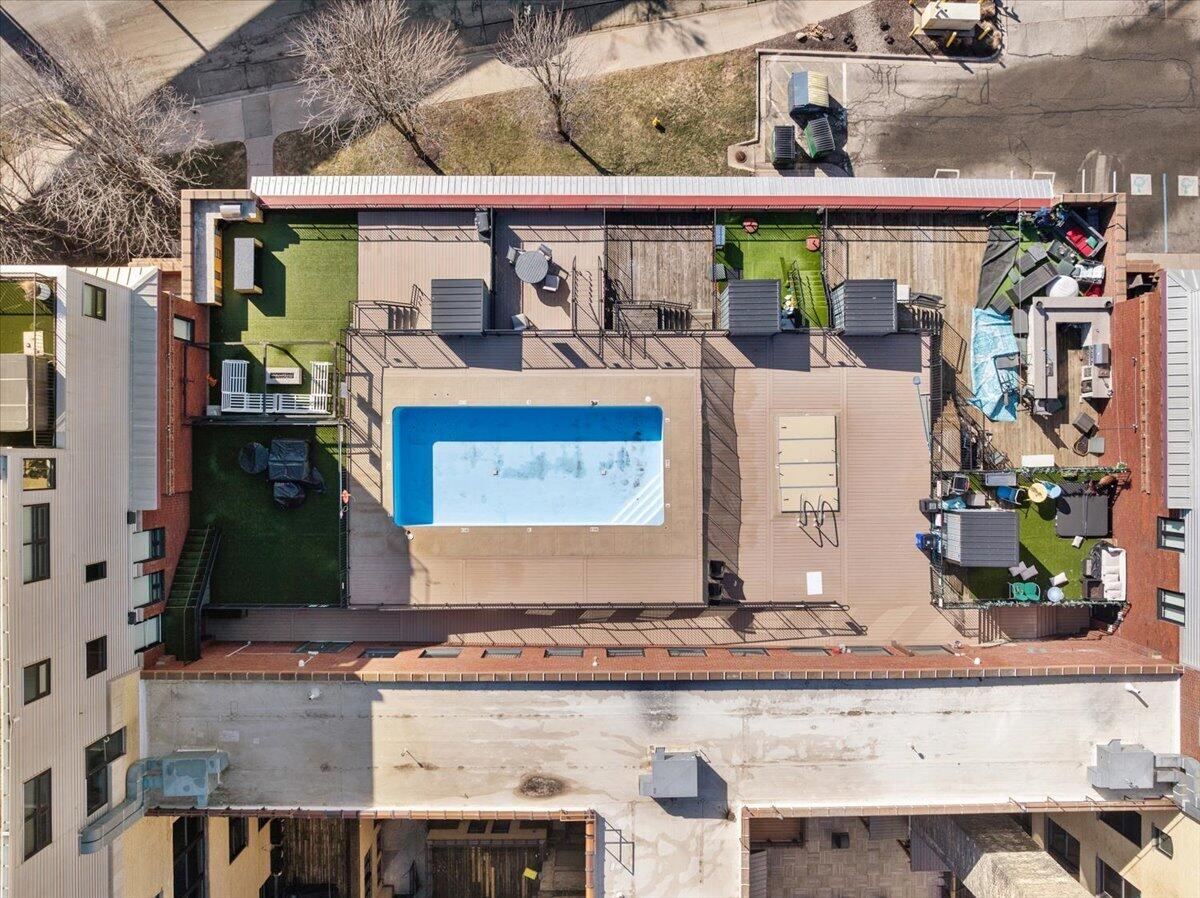 600 Broadway Avenue NW 431