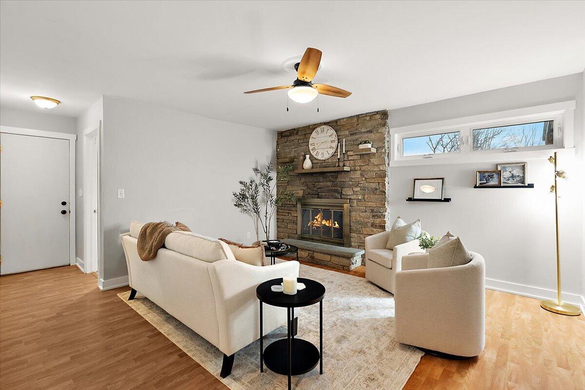 7458 Coconut Drive