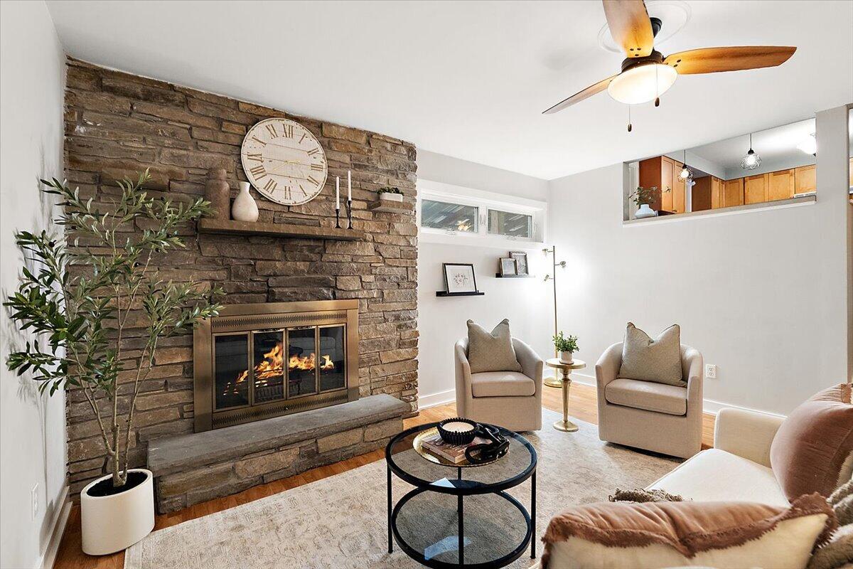 7458 Coconut Drive