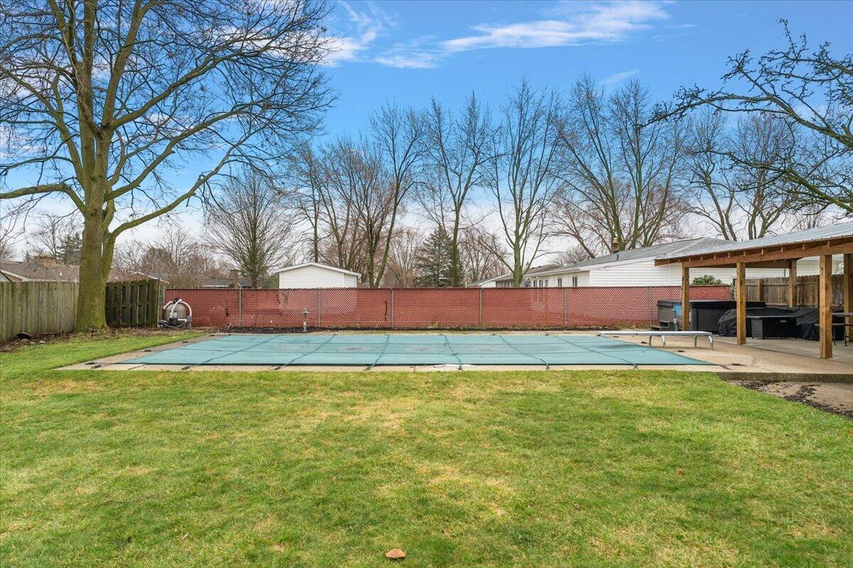 7458 Coconut Drive