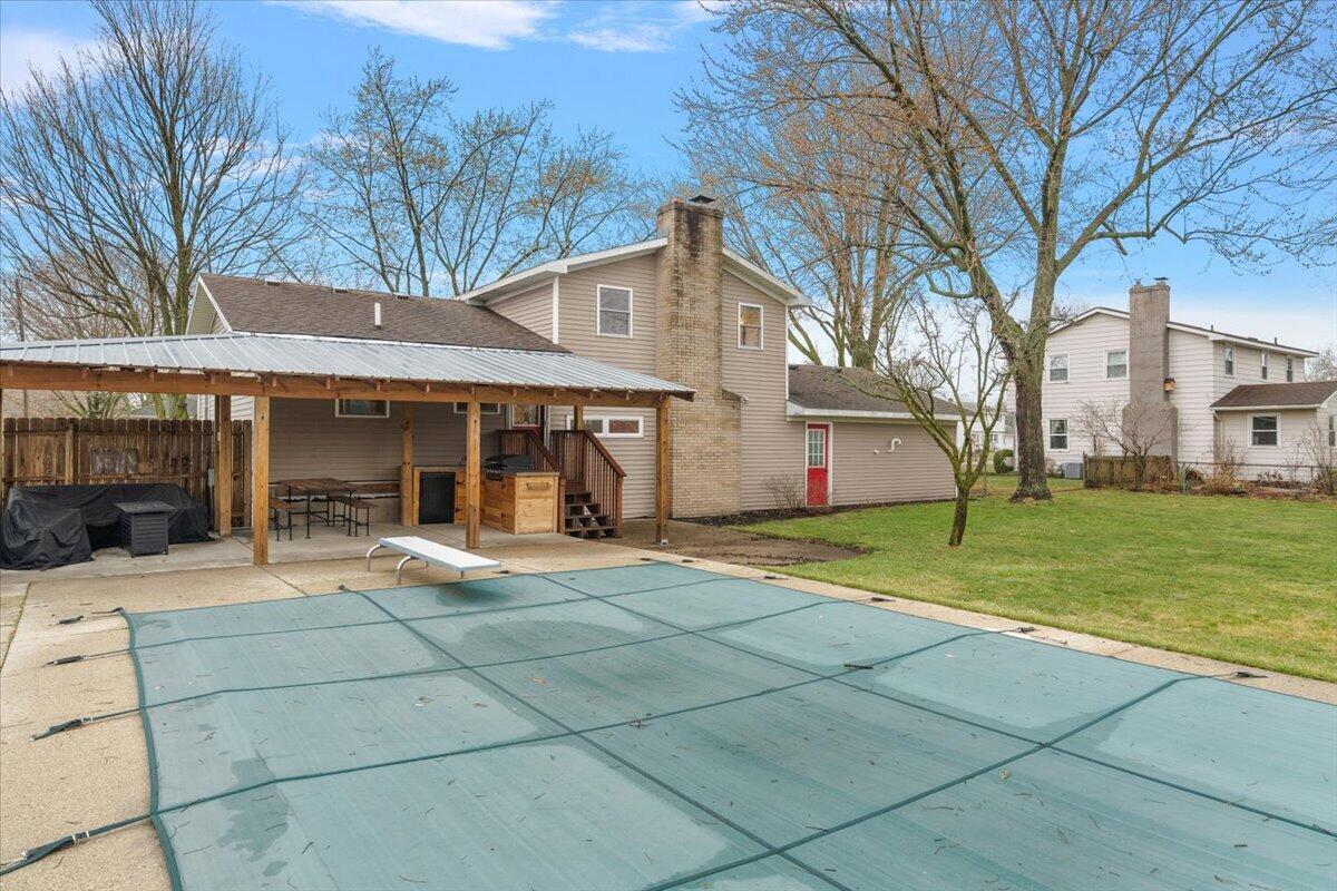 7458 Coconut Drive