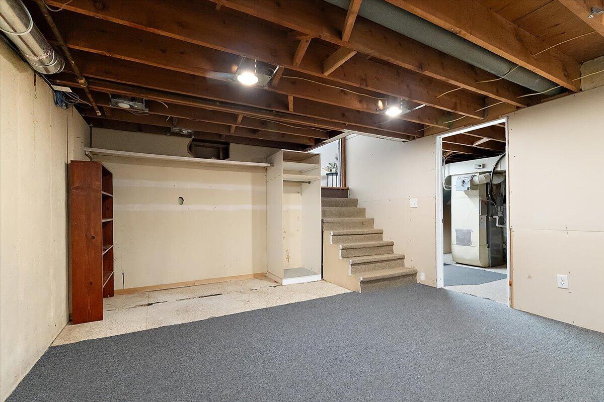 7458 Coconut Drive