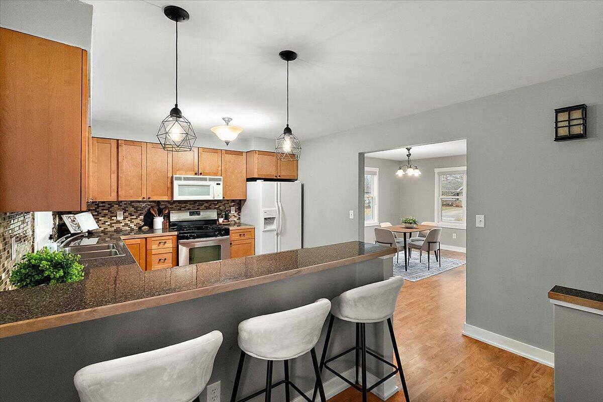 7458 Coconut Drive