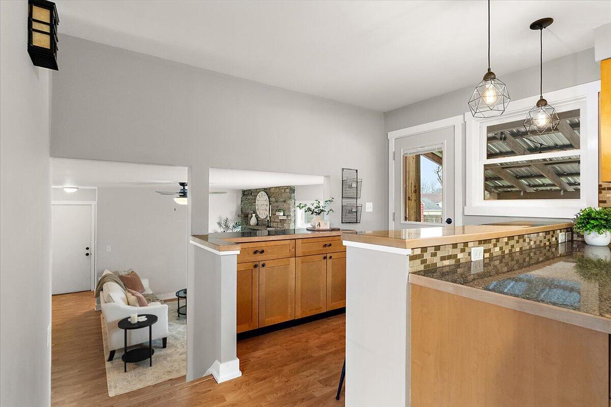 7458 Coconut Drive