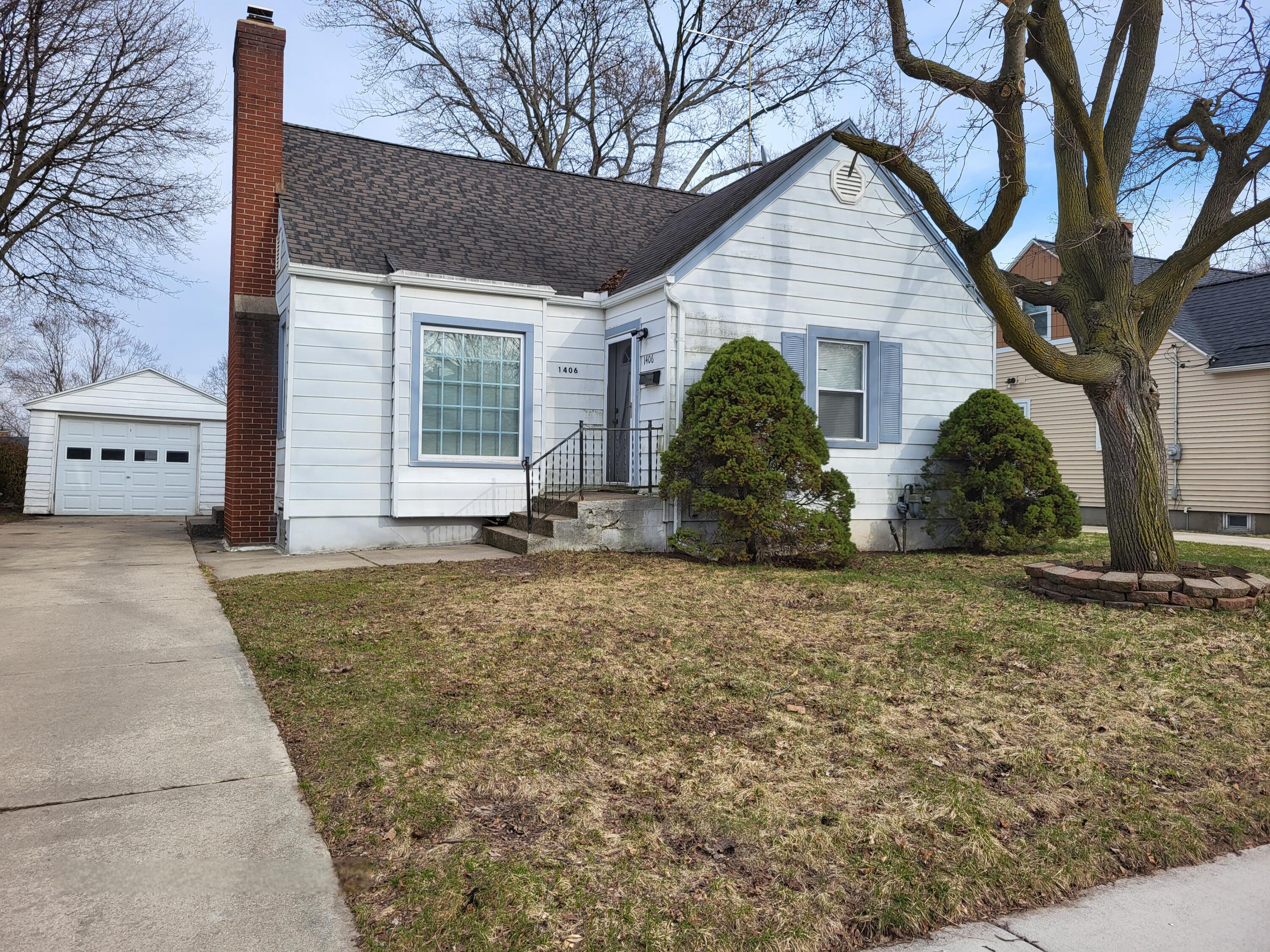 1406 Houseman Avenue NE
