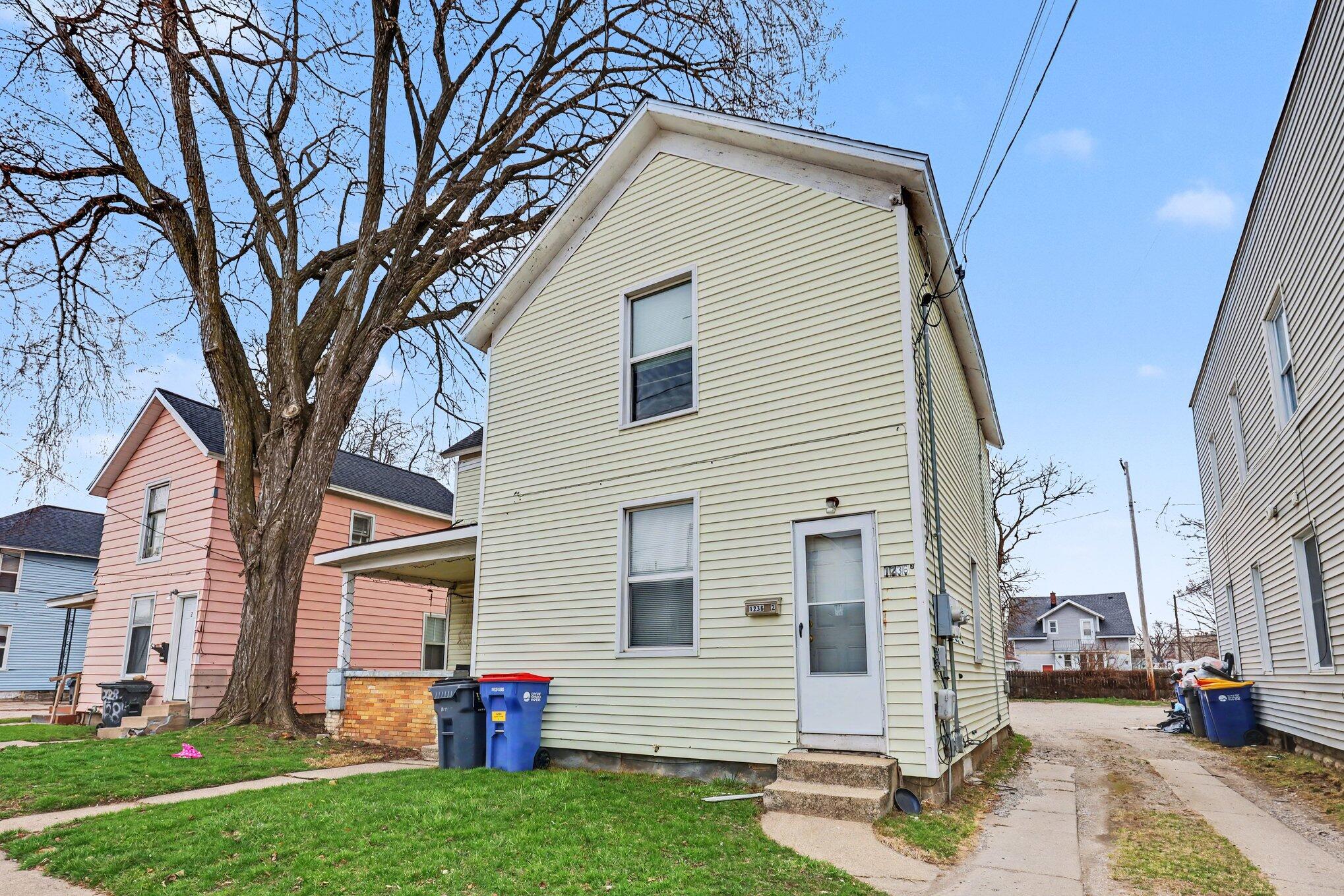 1230-1246 Alpine Avenue NW