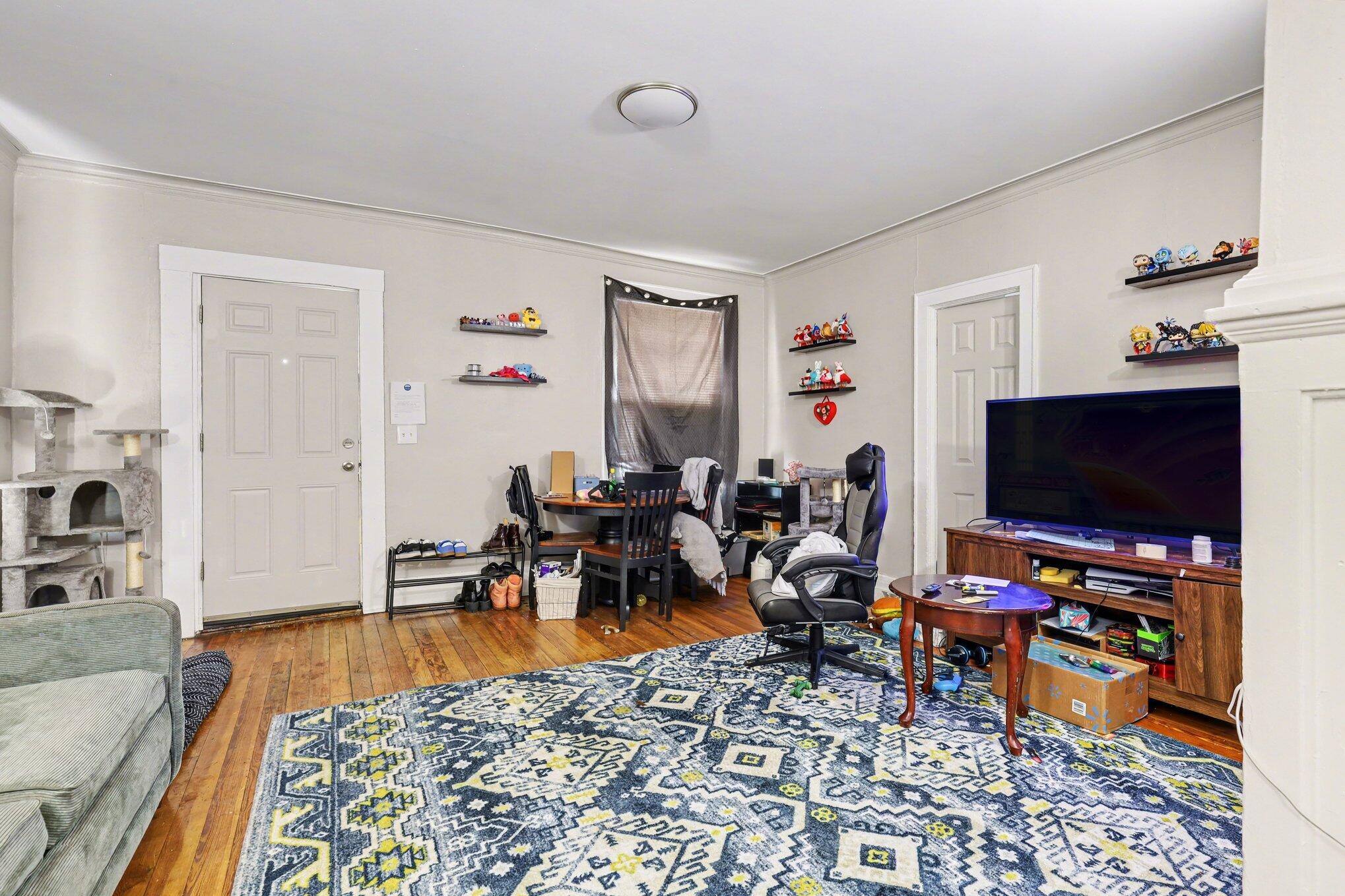 1230-1246 Alpine Avenue NW