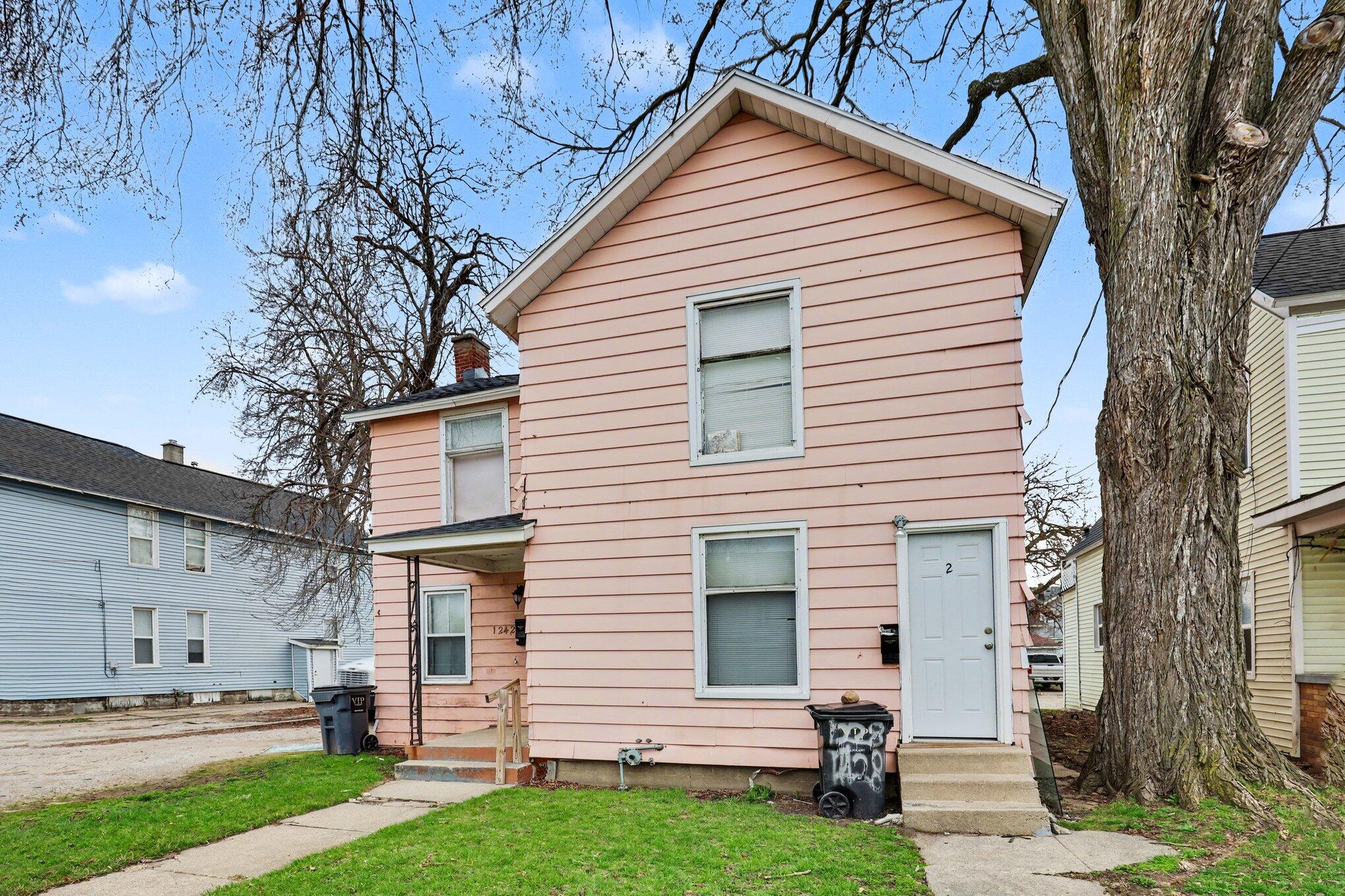 1230-1246 Alpine Avenue NW