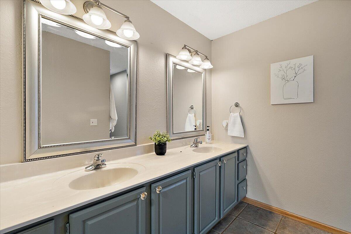 272 Fairway Court