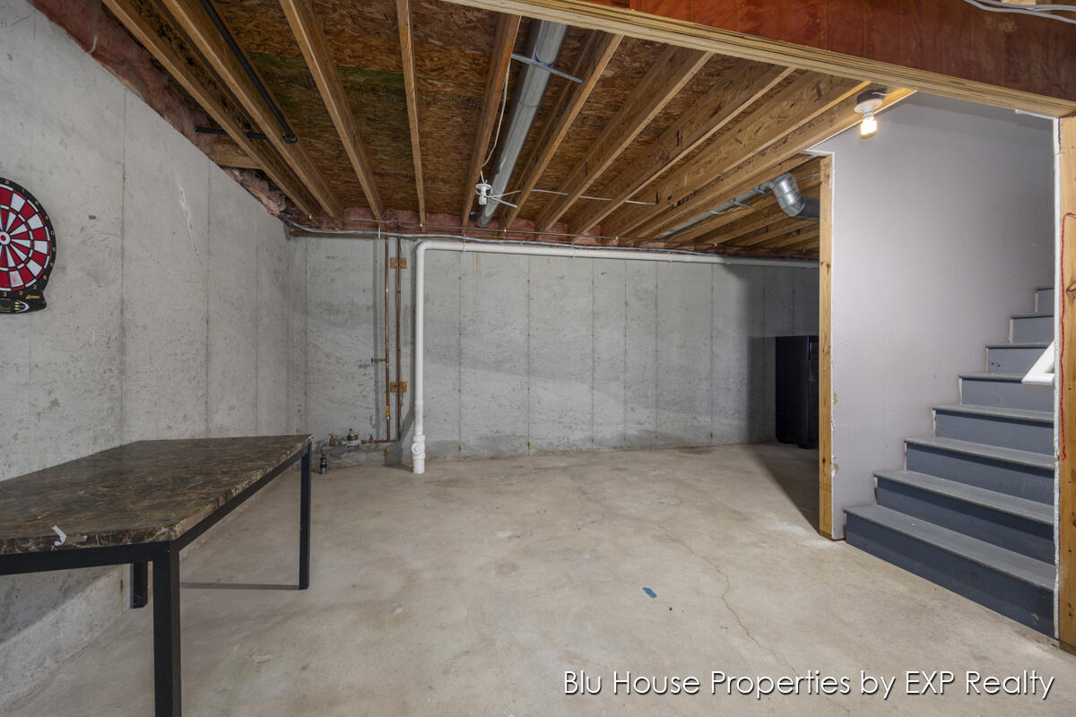 3689 Maple Hurst Drive SE