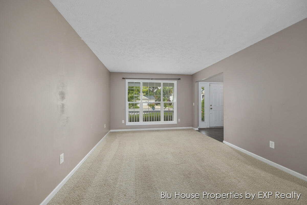 3689 Maple Hurst Drive SE