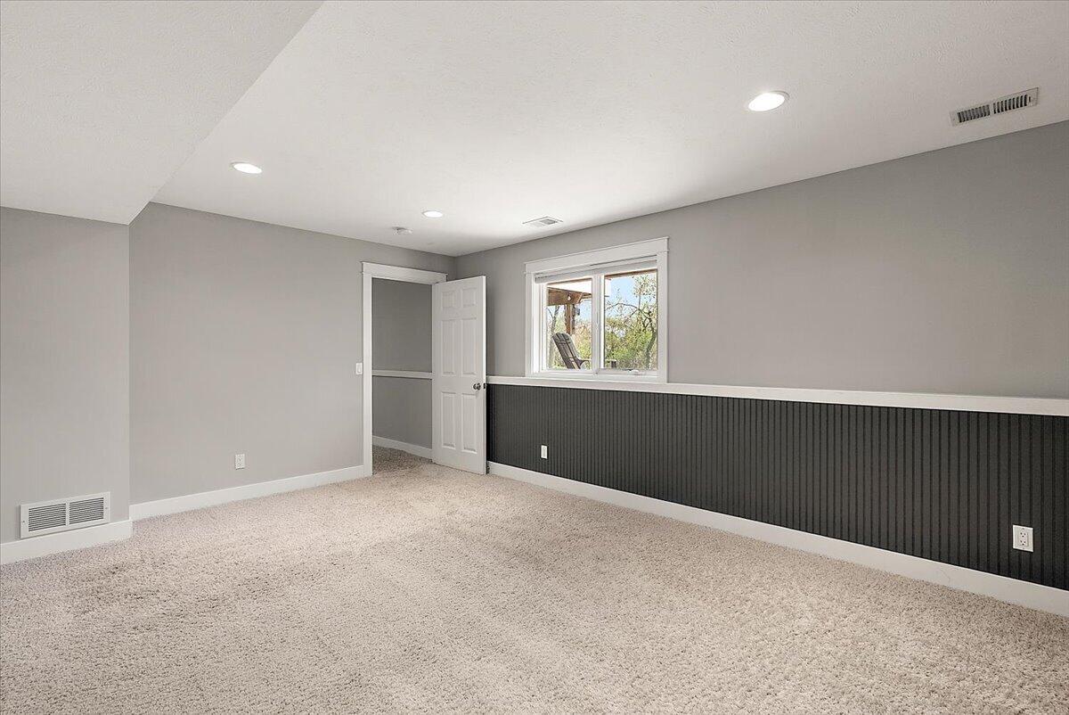 4367 Hickory View Court