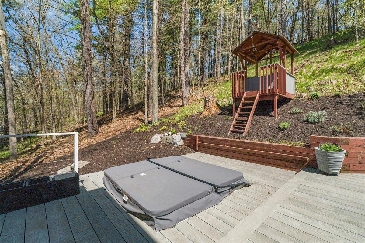 1840 Timber Trail Drive SE