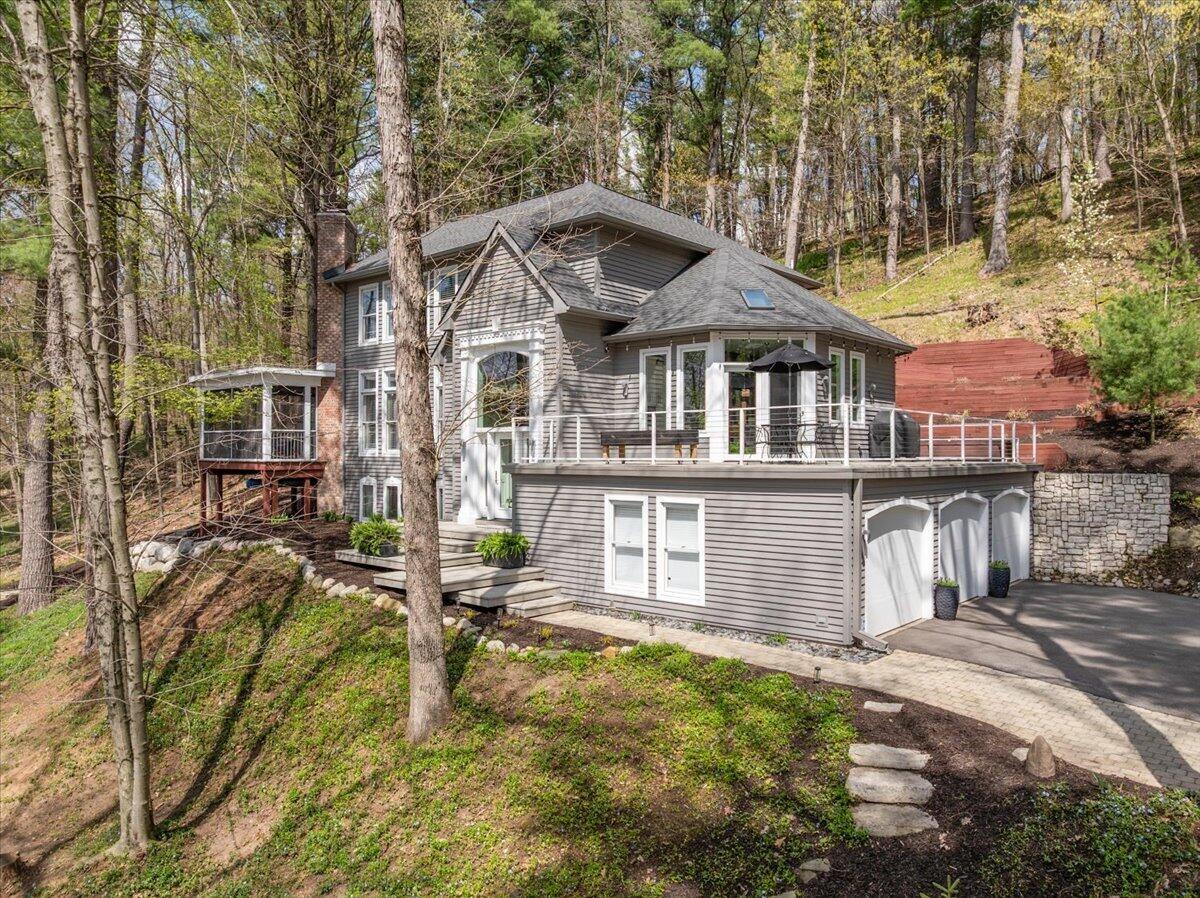 1840 Timber Trail Drive SE
