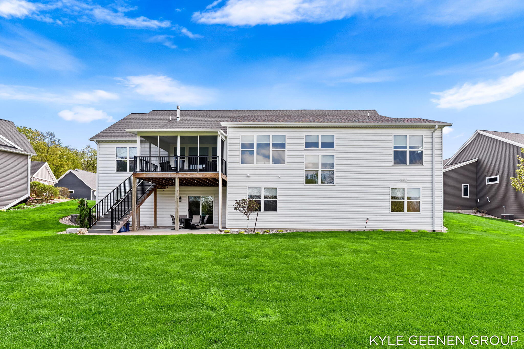 2233 Whistle Creek Drive SW