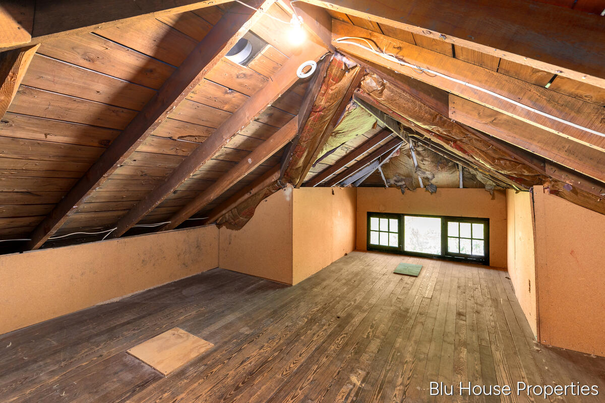 616 Giddings Avenue SE
