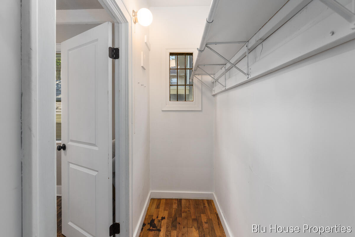 616 Giddings Avenue SE