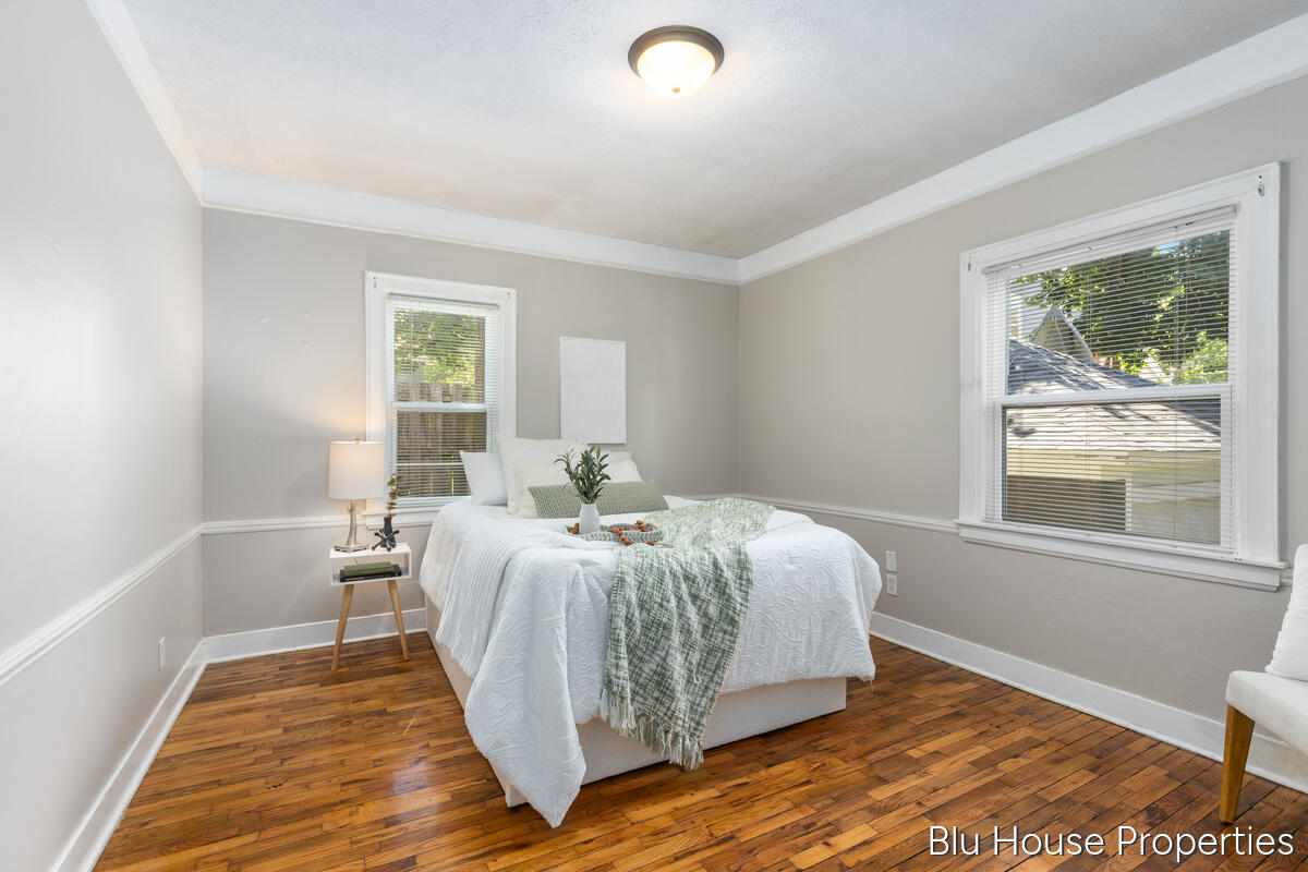 616 Giddings Avenue SE