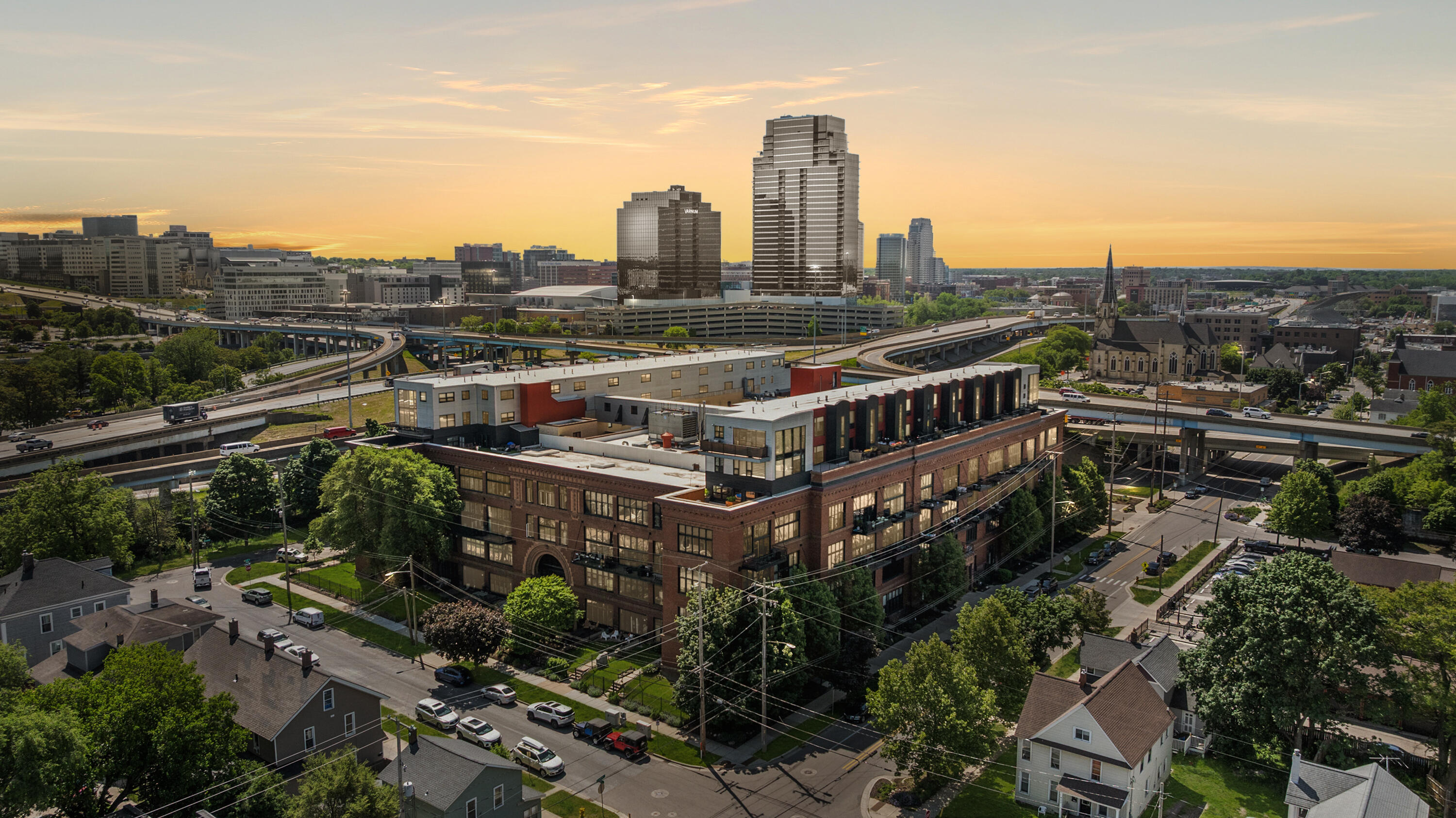 600 Broadway Avenue NW 423