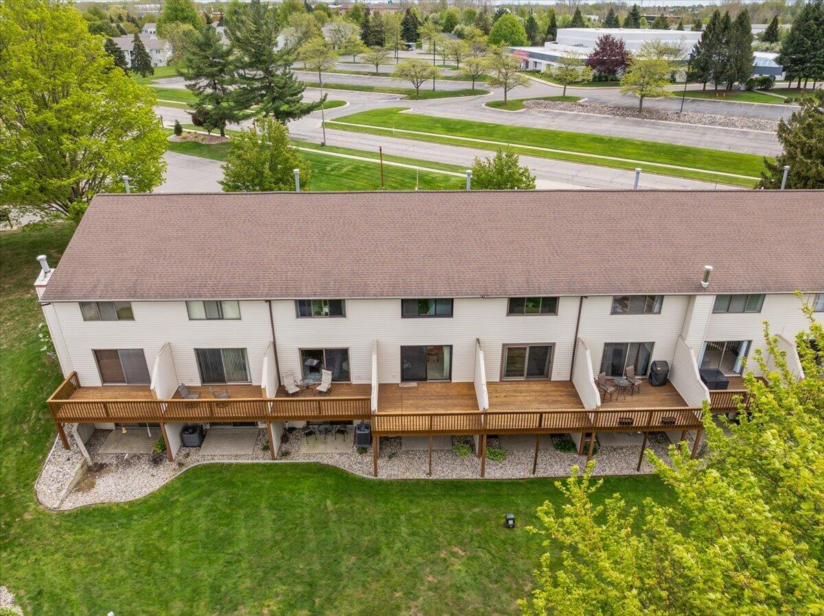 4823 Meadowview Court