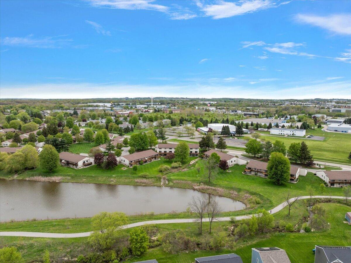 4823 Meadowview Court