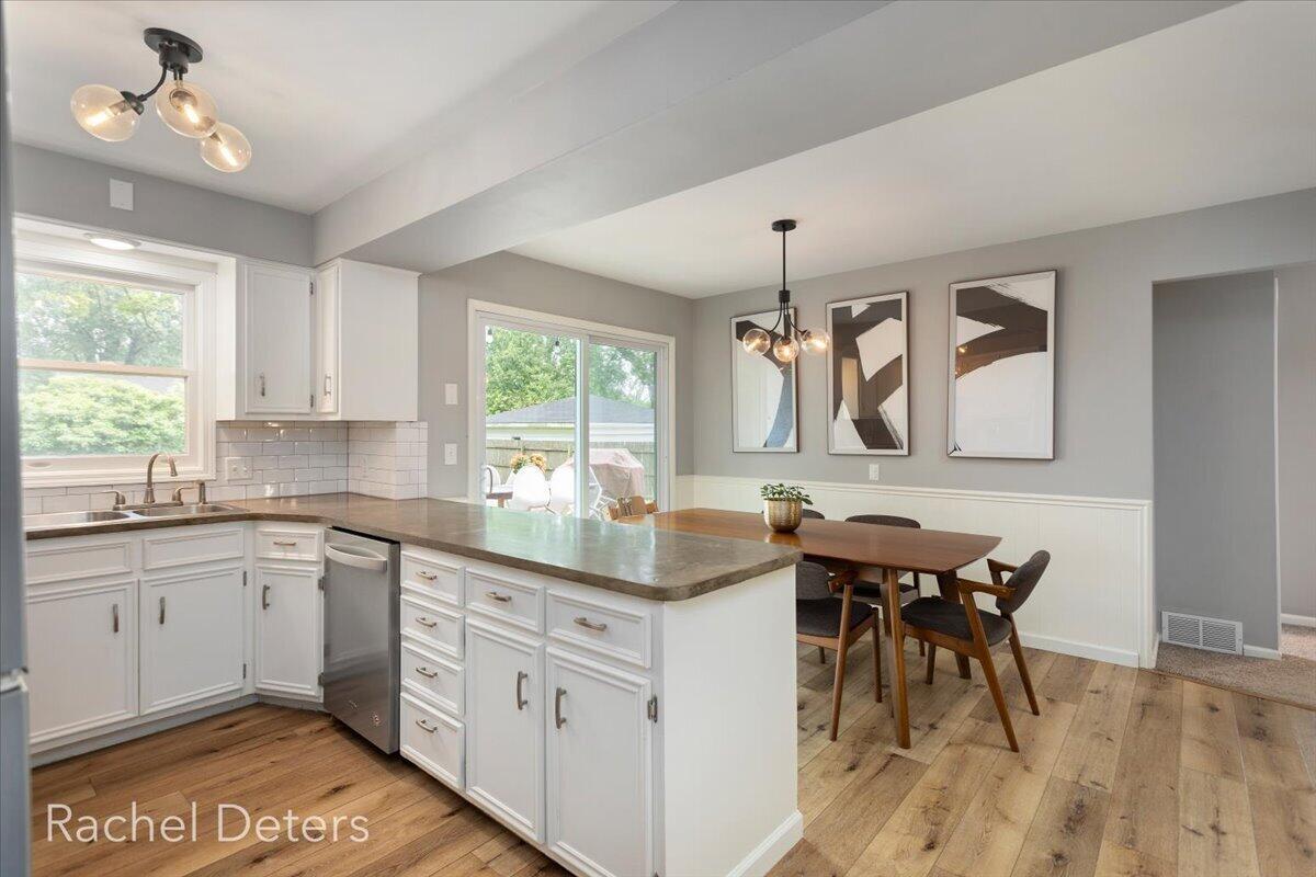 1930 Sherwood Avenue SE