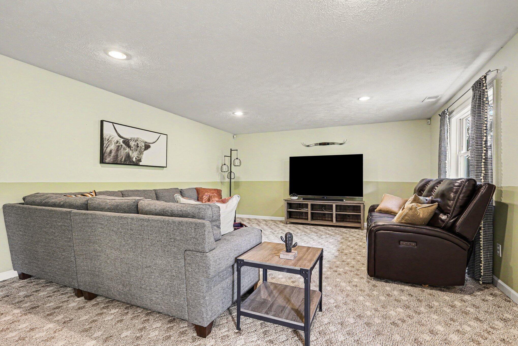 4463 Grand Ridge Drive SW