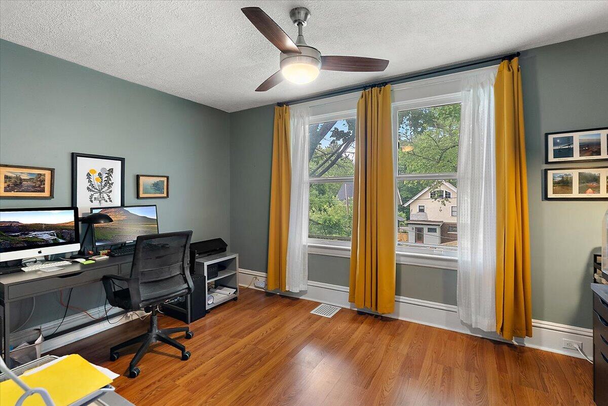 20 Fuller Avenue SE