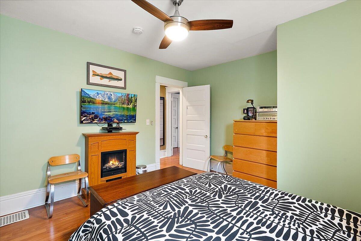 20 Fuller Avenue SE