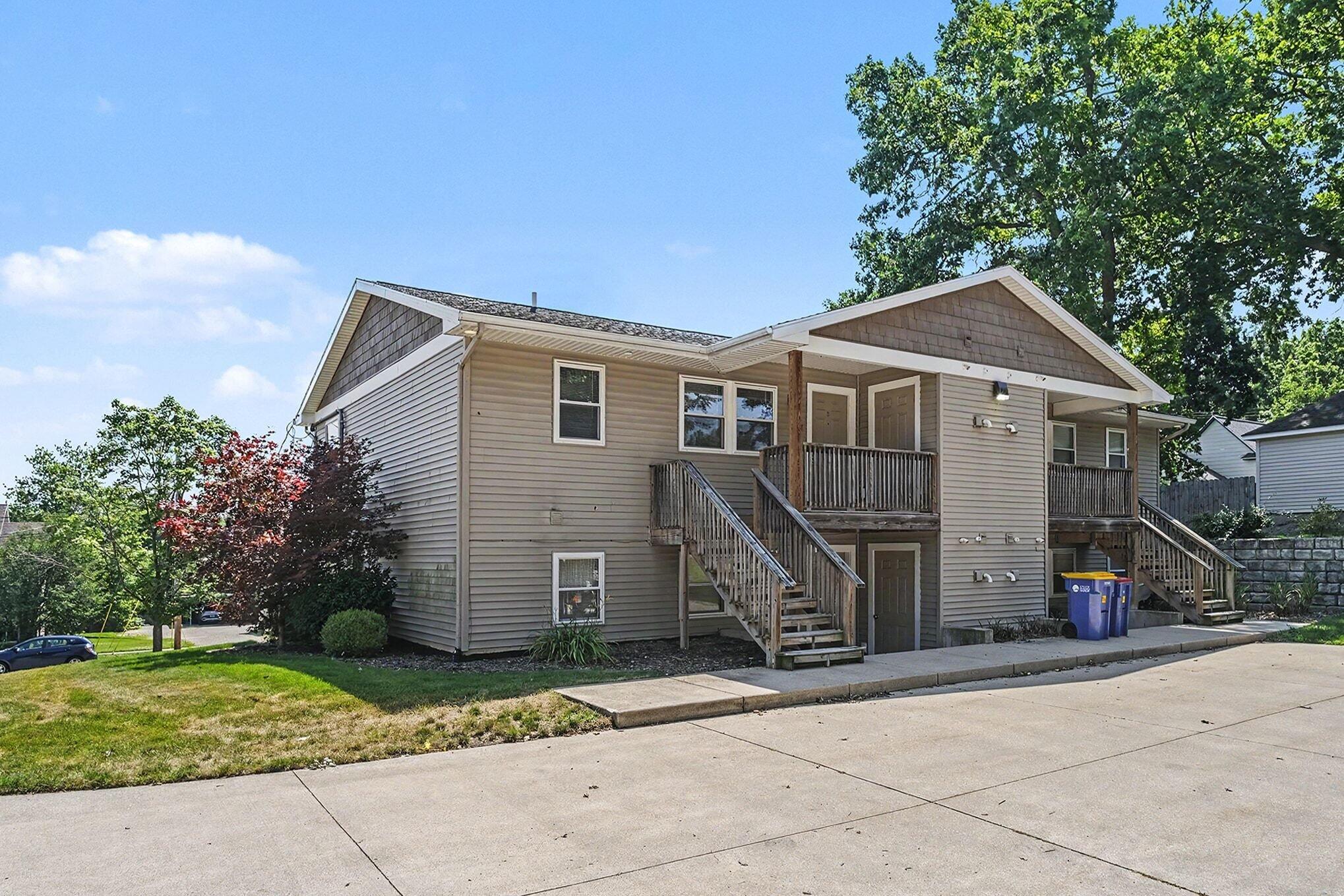 823 Benson Avenue NE