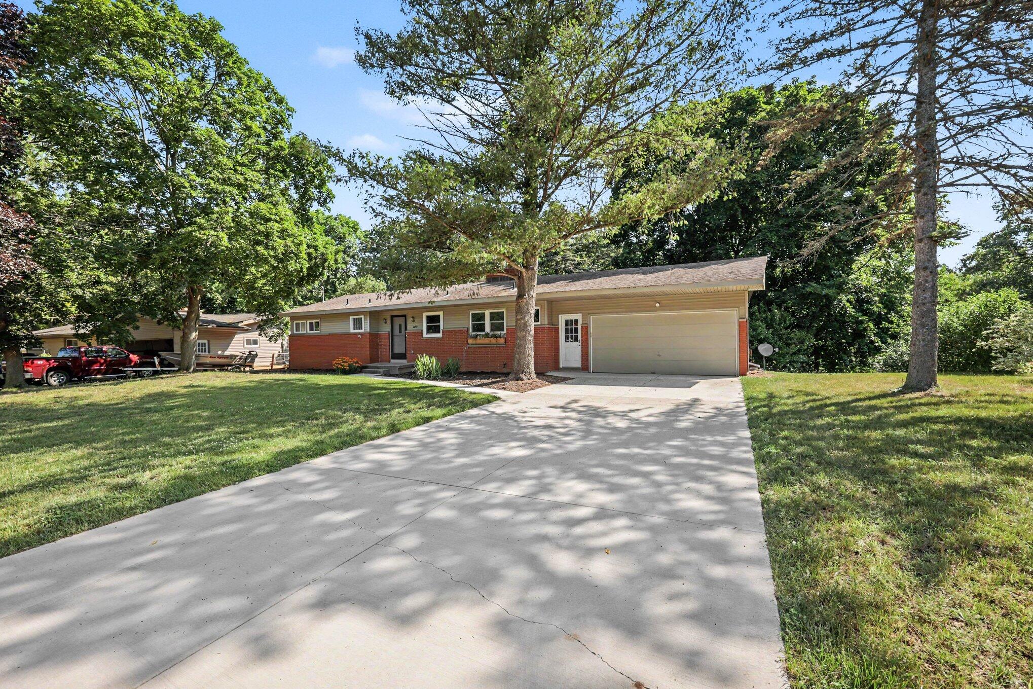 2639 Rockhill Drive NE