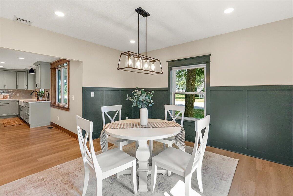 4548 Bauer Road