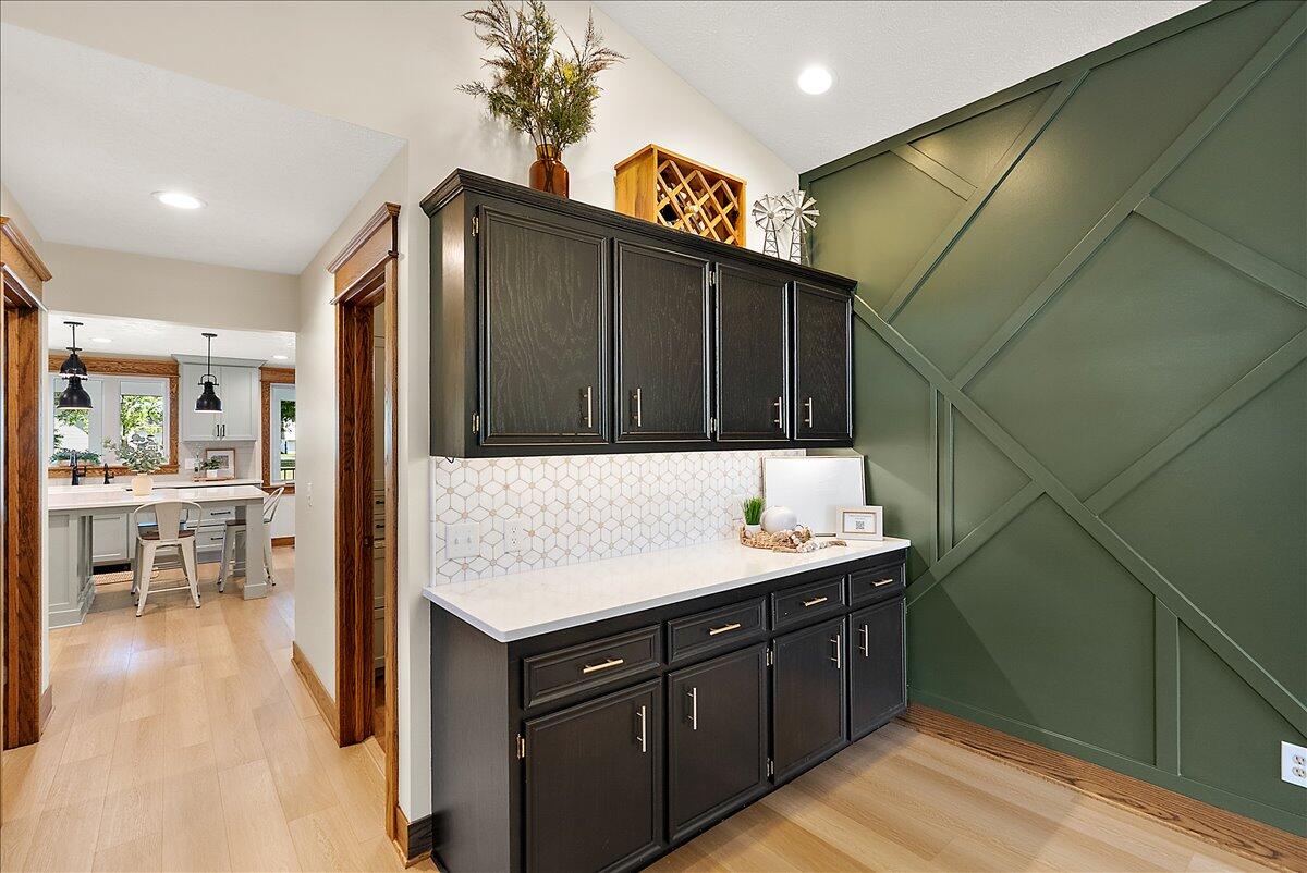 4548 Bauer Road
