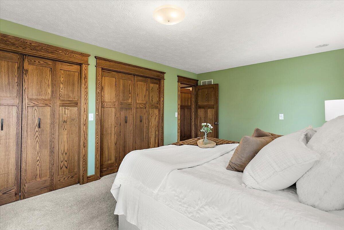 4548 Bauer Road