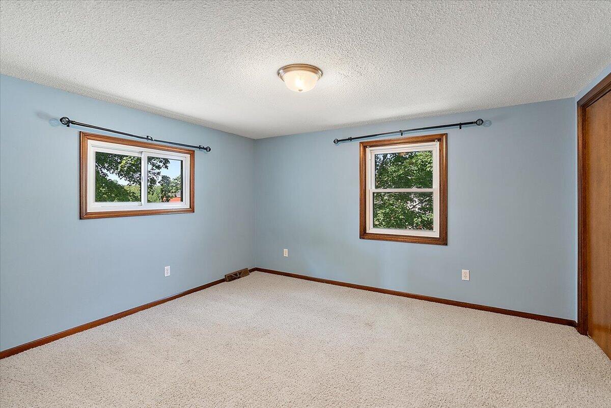 4548 Bauer Road