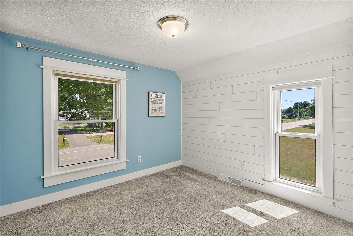 4548 Bauer Road
