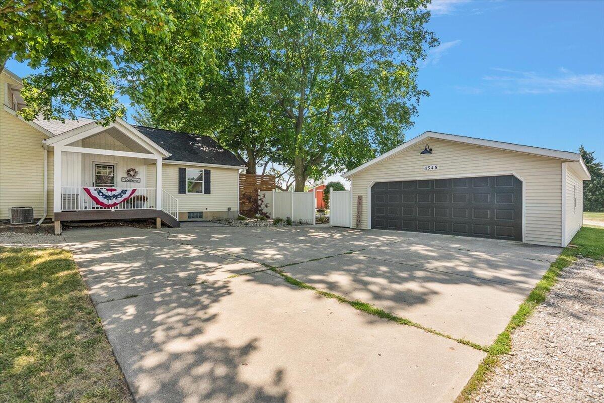 4548 Bauer Road