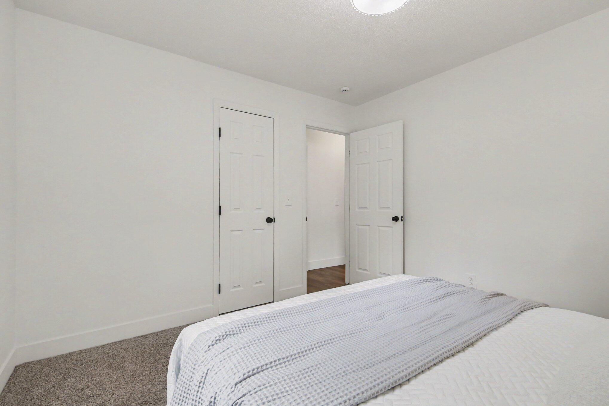228 Jean Street SW