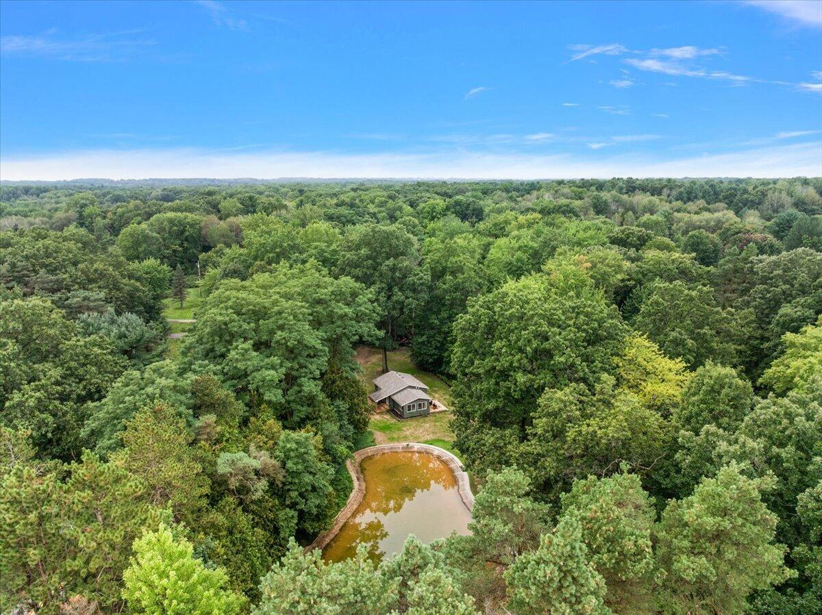 1875 11 Mile Road NE