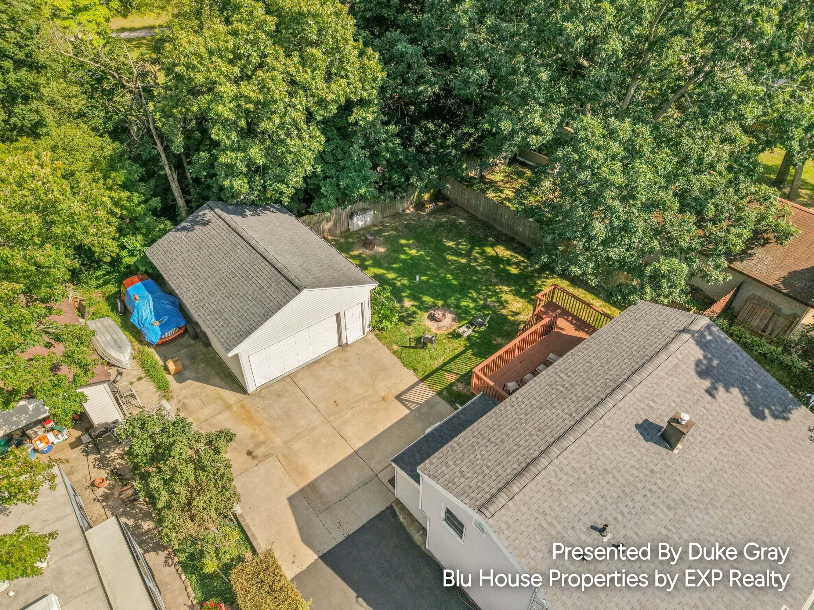 5228 Larkin Avenue NE