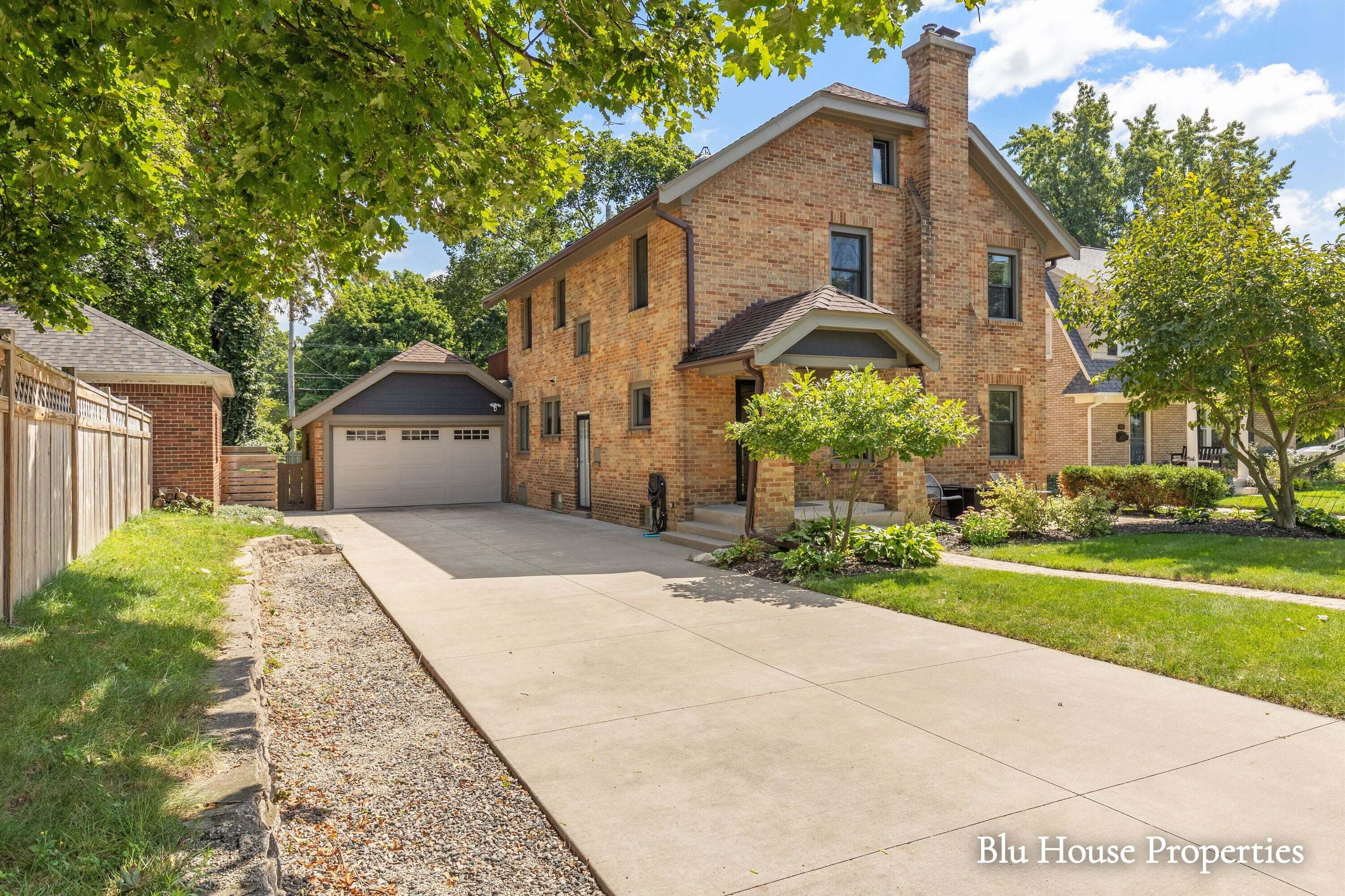 1024 Cadillac Drive SE