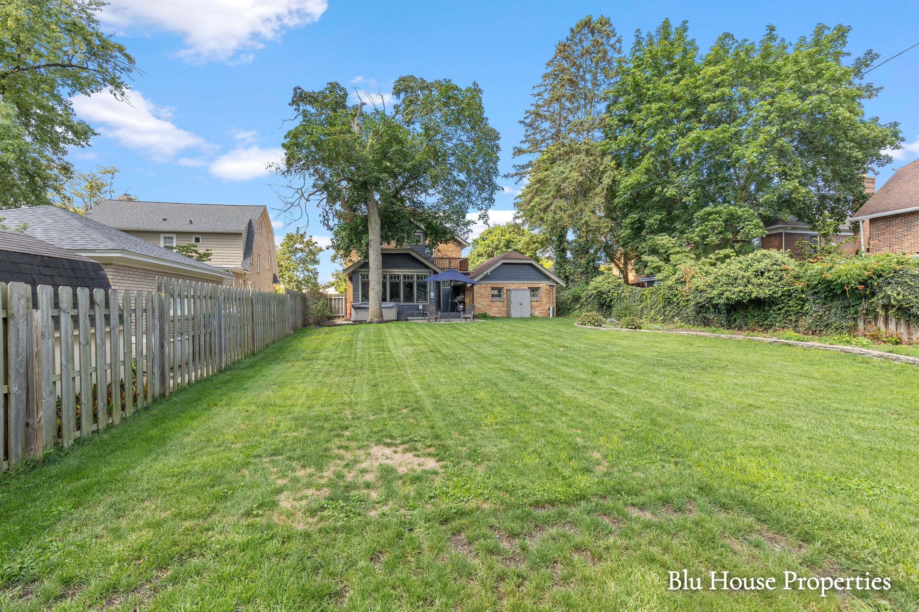 1024 Cadillac Drive SE